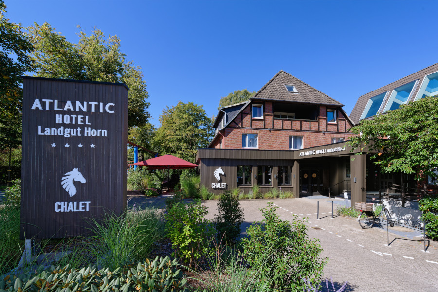 Außenansicht ATLANTIC Hotel  Landgut Horn